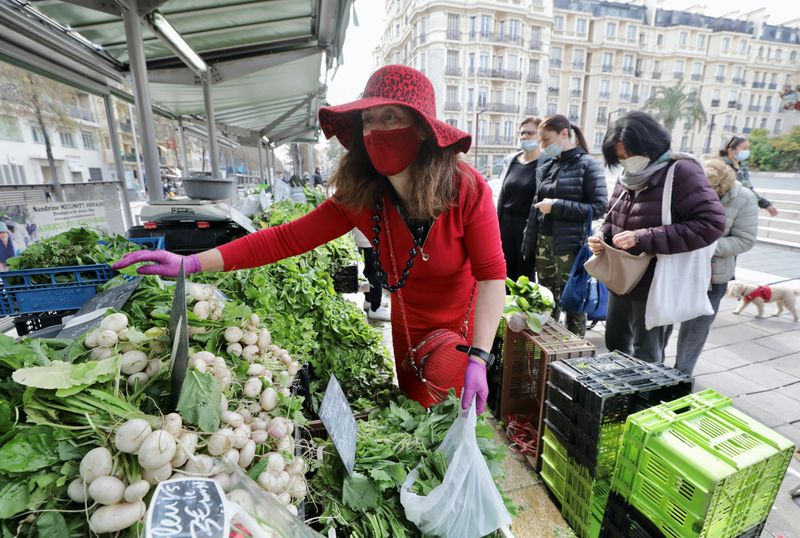 Euro zone inflation confirmed at record high 8.1% in May