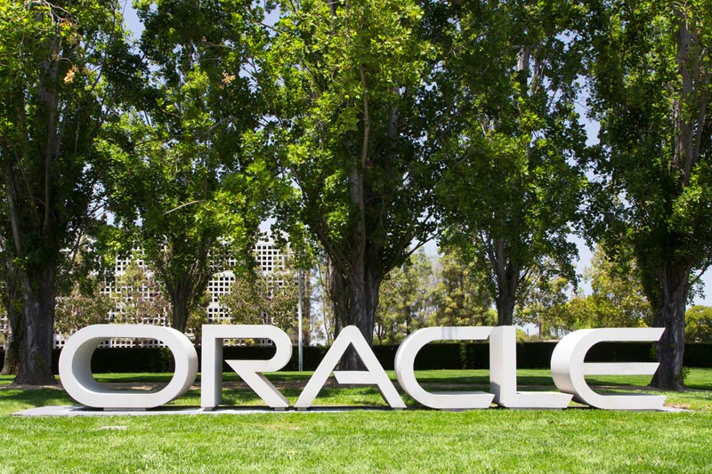 Credit Suisse Says Oracle Can Reaccelerate Growth into Double-Digits