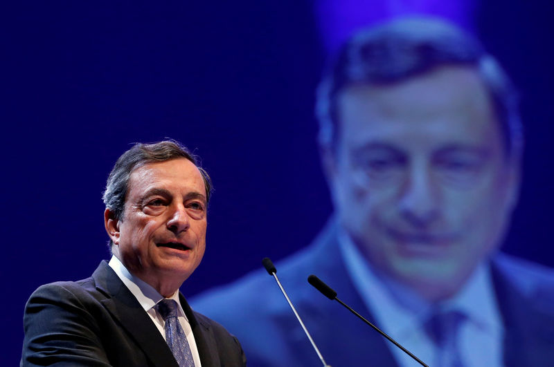 Italian Bonds Underperform as 5 Star Split Weakens Draghi's Govt