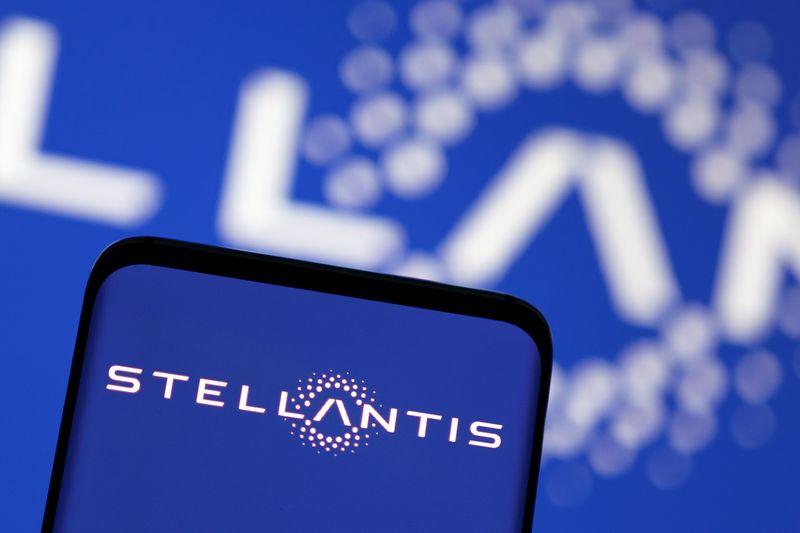 Stellantis halts production at Rennes plant due to chip shortage