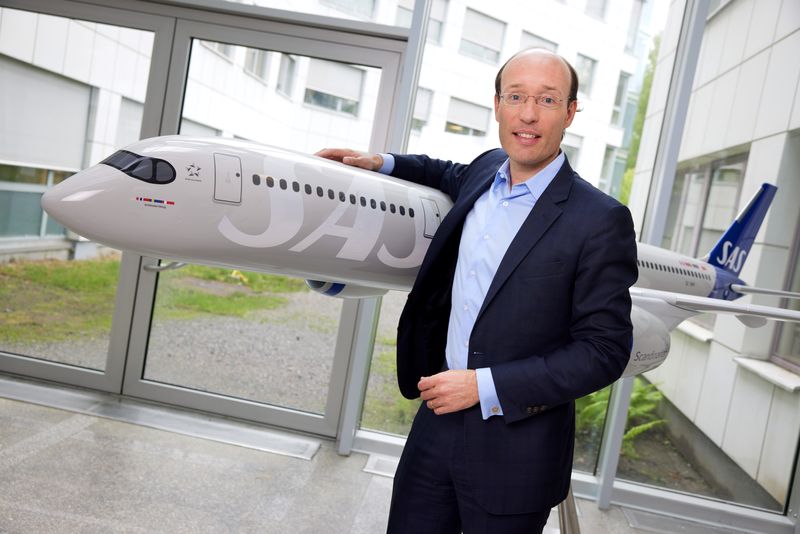 SAS CEO says pilots to strike as talks break down