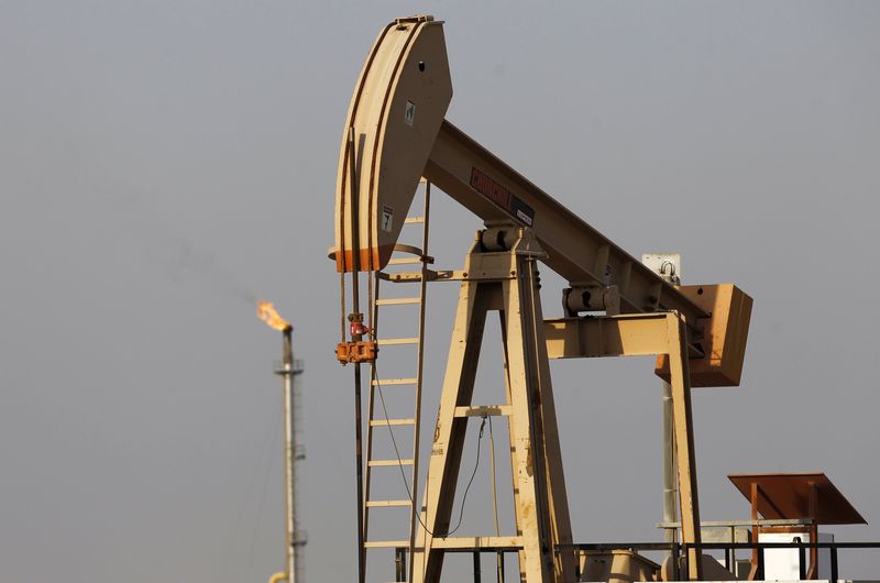 Oil rises as risk appetite improves, but recessionary fears loom