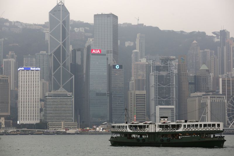 Hong Kong’s Economy Seen Contracting in 2022 as GDP Disappoints