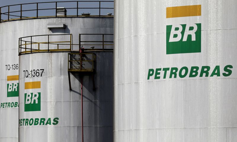 Brazil's Petrobras leapfrogs oil majors in dividend payouts