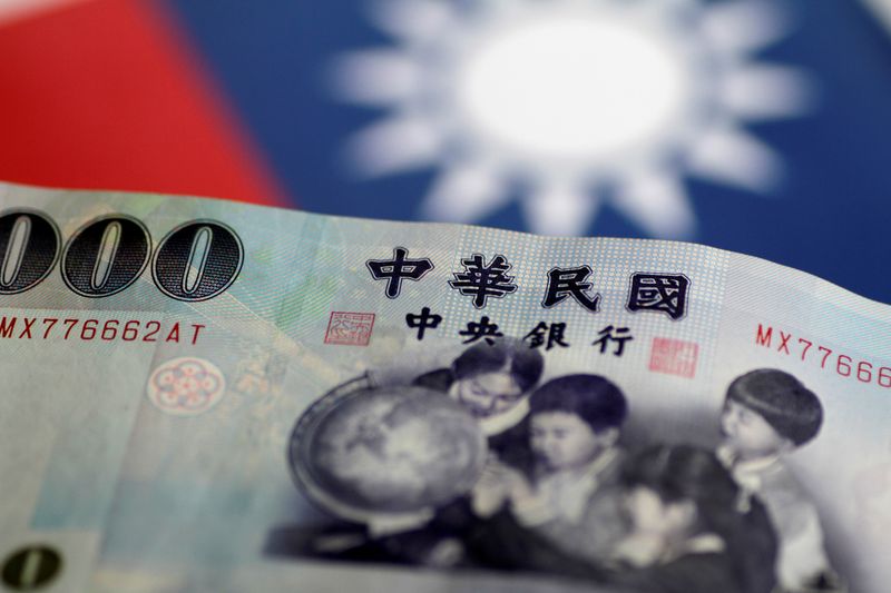 Đồng đô la Đài Loan giảm khi căng thẳng Trung – Mỹ leo thang, đồng USD tăng giá