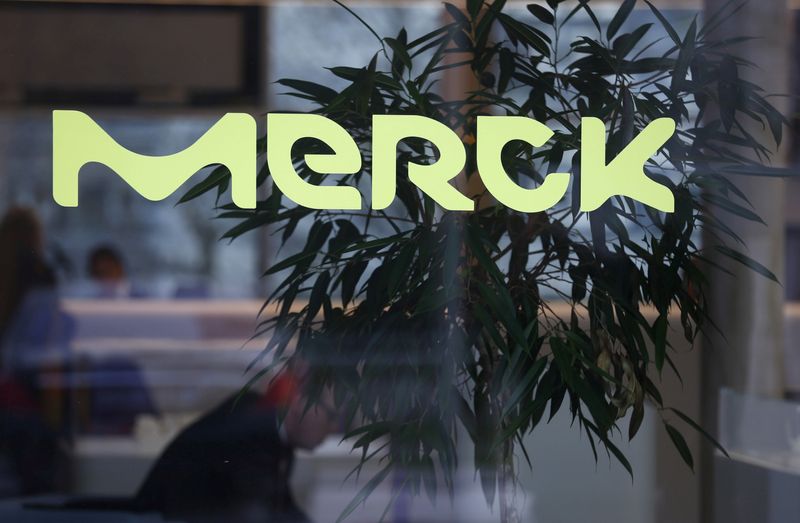 Merck KGaA's adjusted earnings boosted by strong dollar