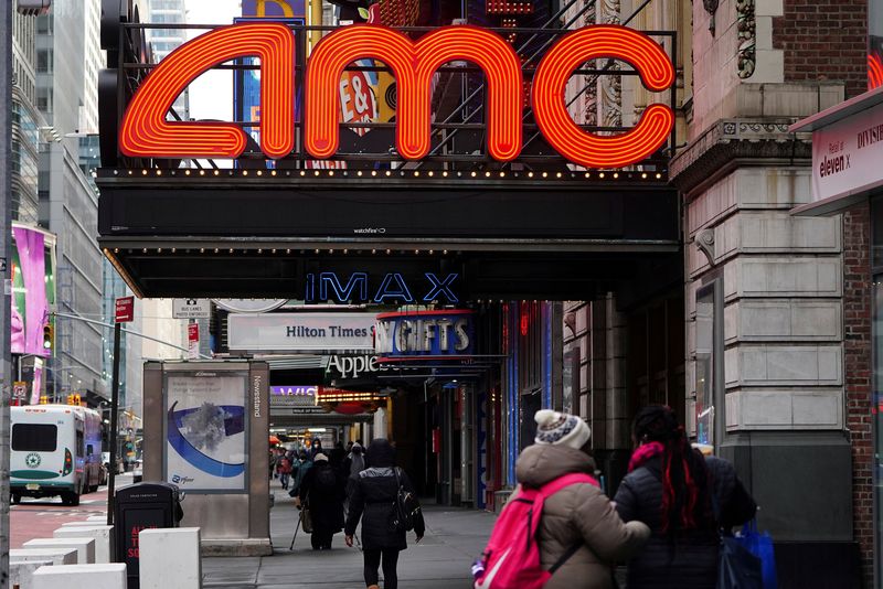 AMC Entertainment beats quarterly revenue estimates
