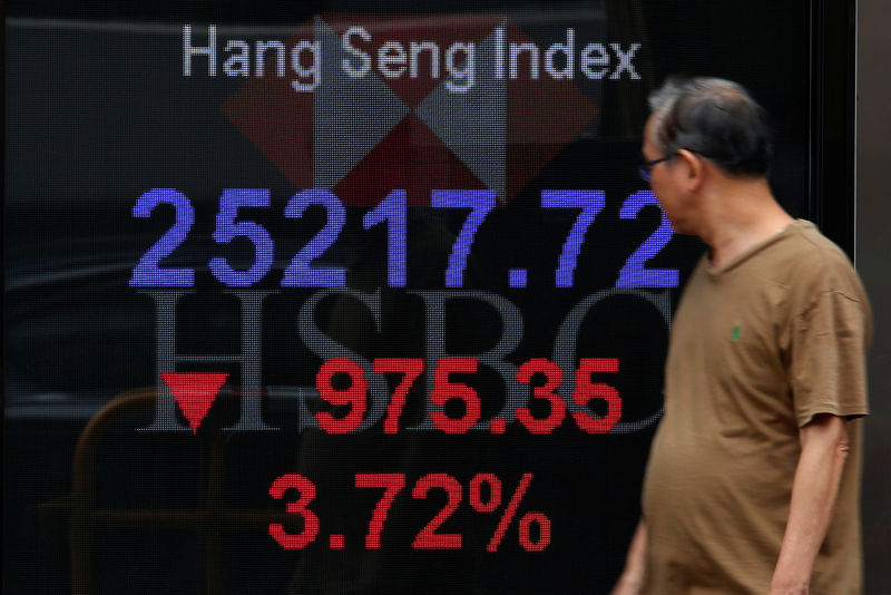 Asian Stocks Extend Recovery Ahead of U.S. Payrolls Data