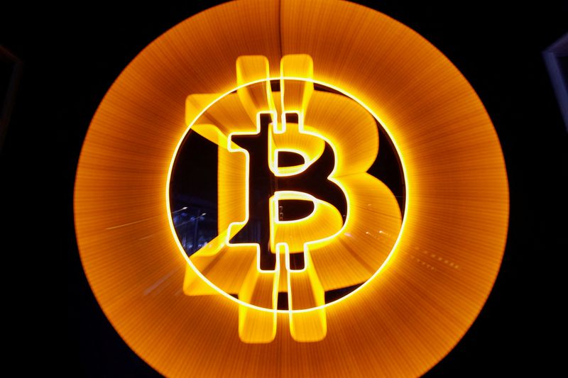 Bitcoin leaps above $21,000 as U.S. dollar sags