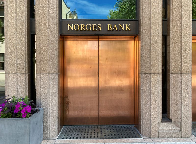 Norway hikes rate by 50 basis points, will likely raise again in Nov