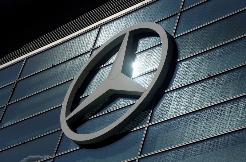 Mercedes Benz recalls more than 100,000 C-class models - Handelsblatt