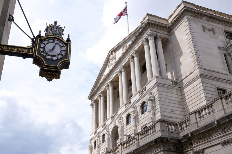 Bank of England to sell 8.7 billion stg of government bonds in Q4