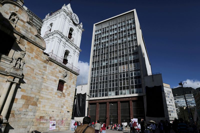 Market split on Colombia central bank's next rate decision