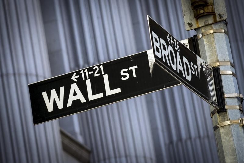 Dow Jones giảm 155 điểm; Nỗi lo suy thoái đánh vào tâm lý thị trường