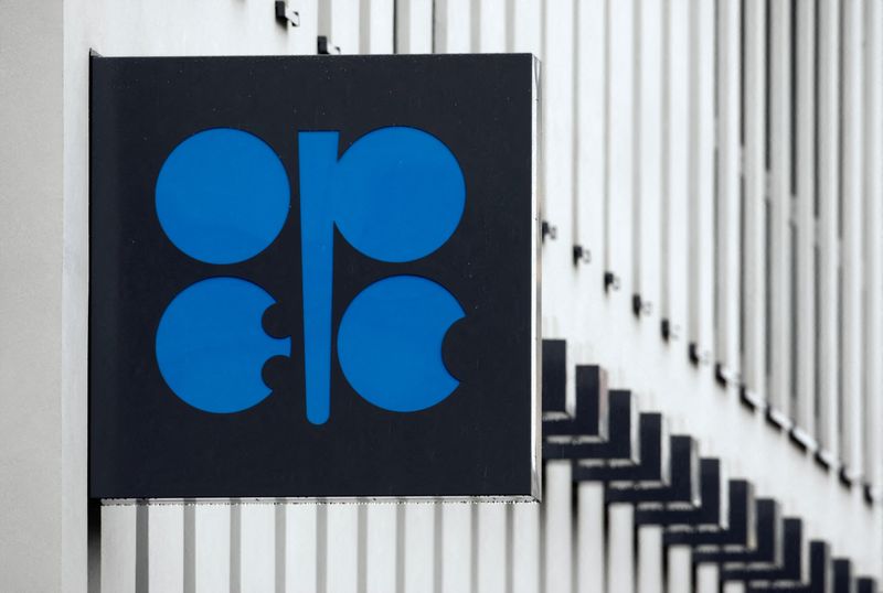 Saudi Arabia, United States clash over reason for OPEC+ oil cut