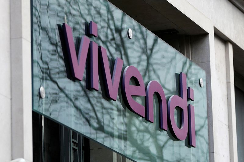 Exclusive: EU antitrust regulators likely to probe Vivendi, Lagardere deal