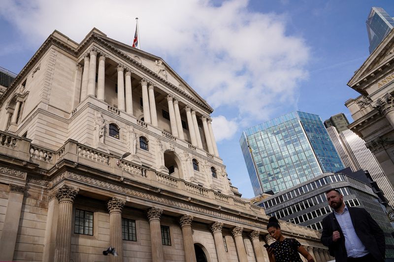 Bank of England to hold thrice-weekly sales of long-dated and index-linked gilts
