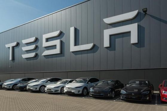 Elon Musk dự định xây dựng nhà máy tại Hàn Quốc, cổ phiếu Tesla được chuyên gia nâng hạng - Bật tăng mạnh sau đà lao dốc