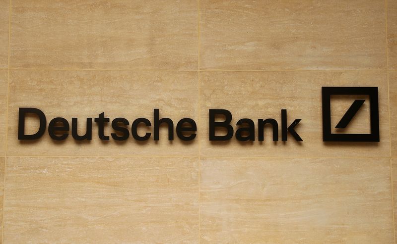 Deutsche Bank warns of peril in borrowing from U.S. banks