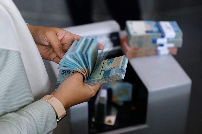 Indonesia eyes $11 billion in capital market fundraising this year