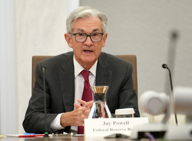 Powell: Fed needs independence to fight inflation, should avoid climate policy