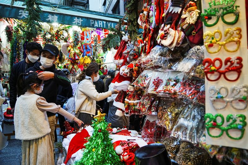 China consumer inflation accelerates in Dec, PPI falls with soft demand