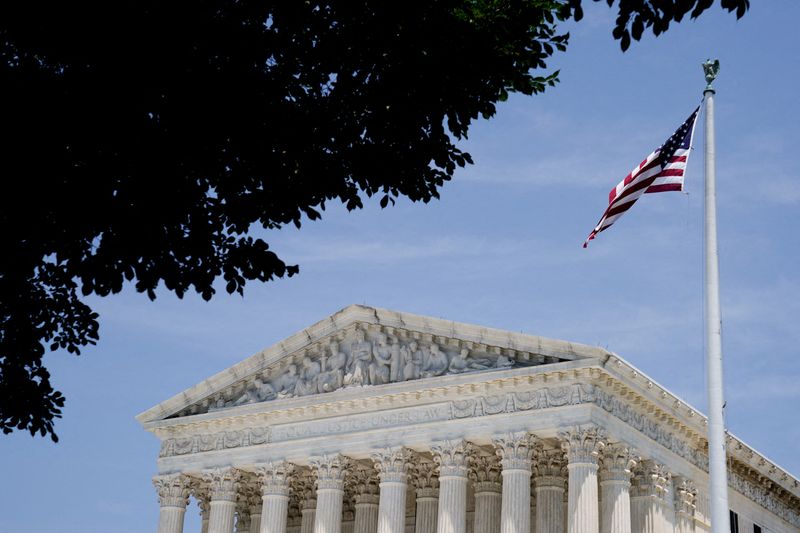 U.S. Supreme Court to hear religious bias claim against Postal Service