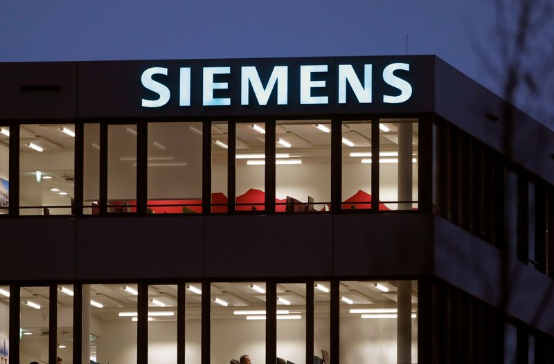 Siemens signs 3 billion euro train deal in India