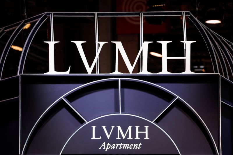 Luxury giant LVMH tops 400 billion euro in market value