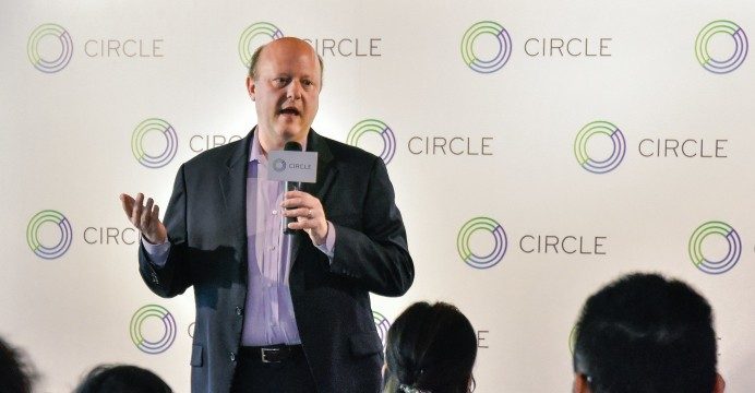 CEO kiêm đồng sáng lập Circle Jeremy Allaire sẽ điều trần trước quốc hội Mỹ vào lúc 20h tối nay theo giờ Việt Nam ngày 30/07 tại thủ đô Washington, Hoa Kỳ với tư cách là đại diện của Hiệp hội Blockchain