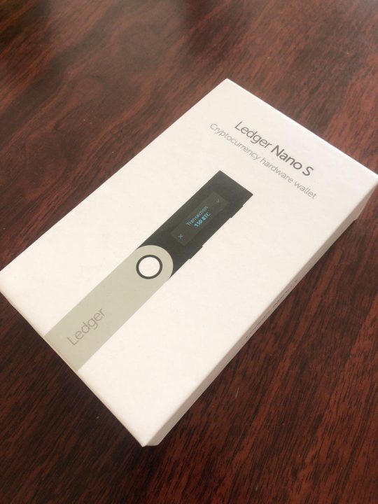 ví lưu trữ bitcoin ledger nano s