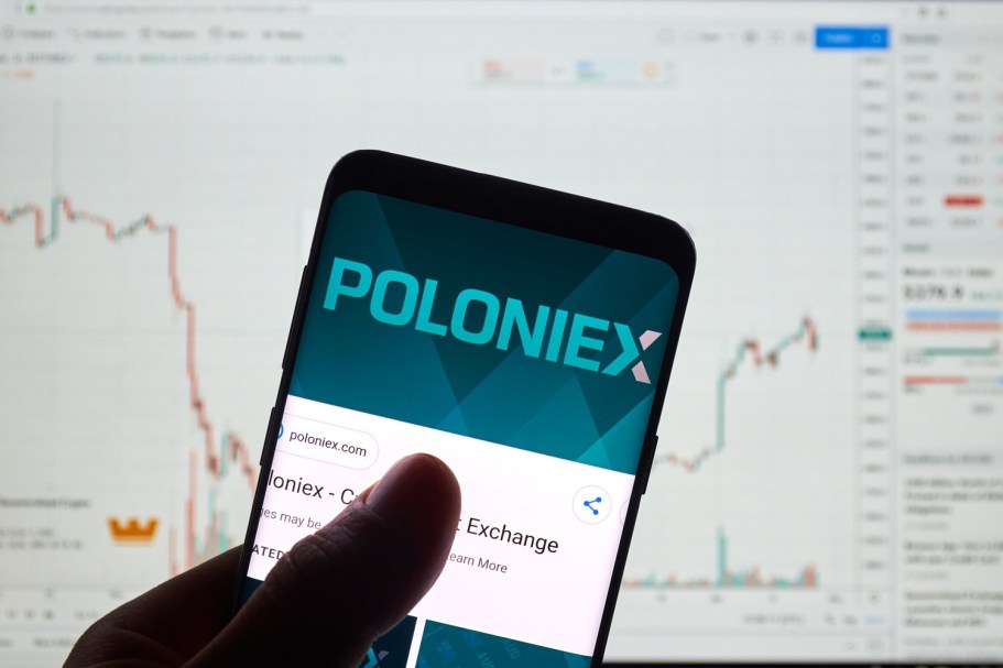 san-poloniex-buoc-nguoi-dung-thay-doi-mat-khau-tiendientu-com