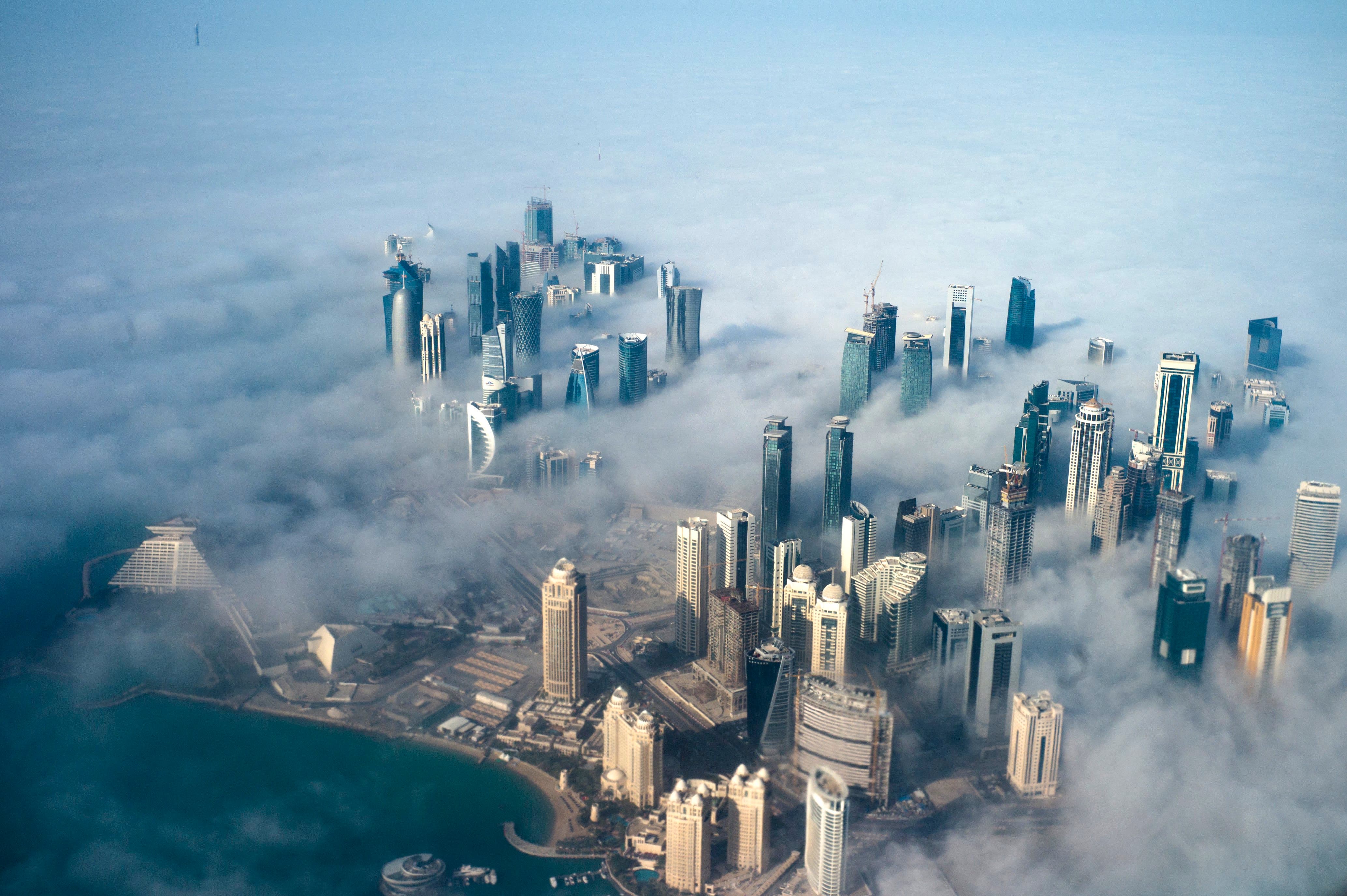 Qatar bất ngờ cấm giao dịch tiền điện tử
