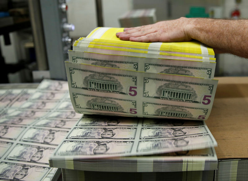 Đồng Đô la tăng cao hơn sau khi Mỹ công bố dữ liệu lạm phát