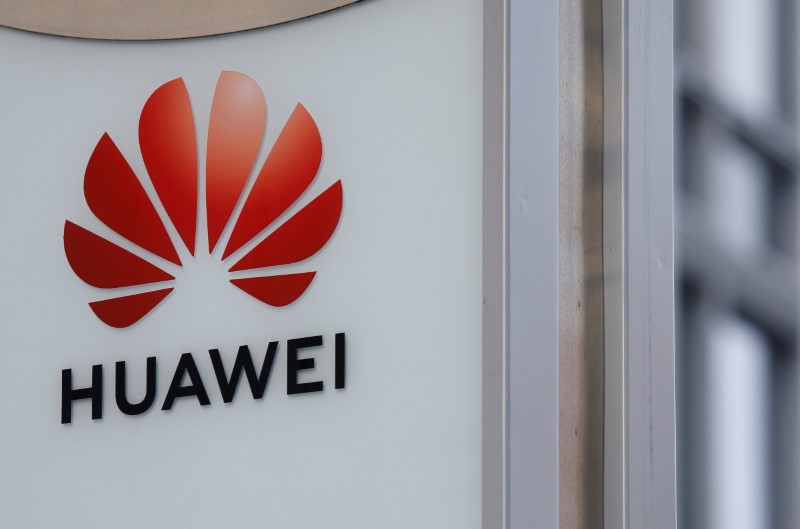 U.S. FCC votes to launch further crackdown on Huawei, ZTE equipment