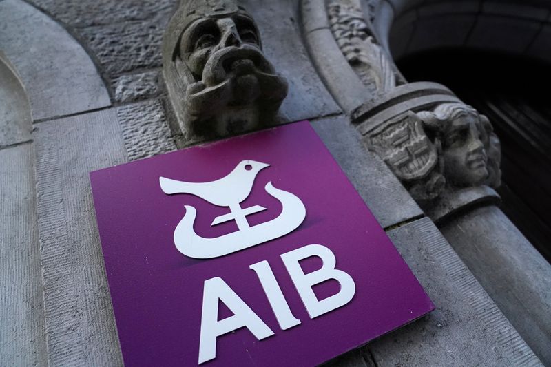 Allied Irish Banks to trim branch network in major cities