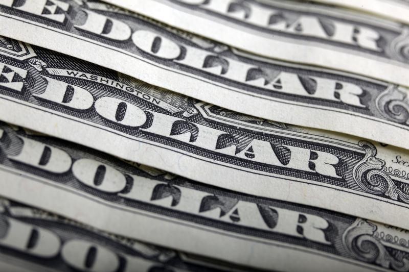 Dollar Stabilizes Ahead of Federal Reserve Meeting