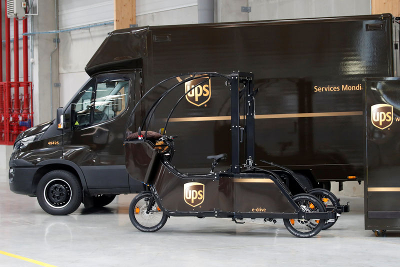 UPS moves into gig delivery space with Roadie buy