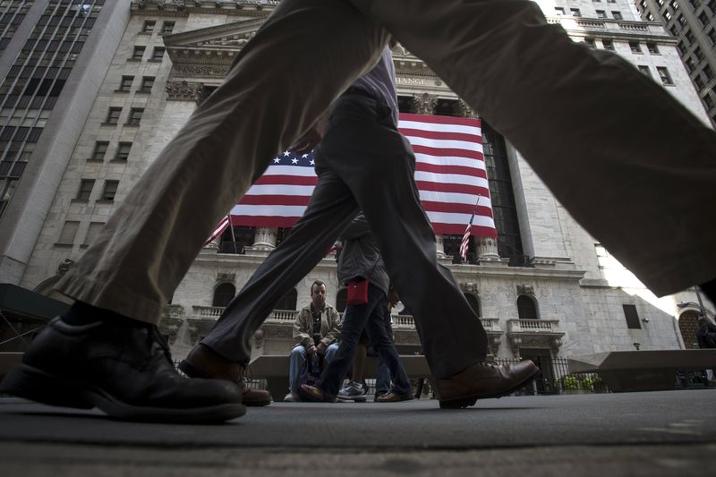 Wall Street Opens Mixed, Hurt by Bond Yield Rise; Dow up 190 Pts, Nasdaq Down