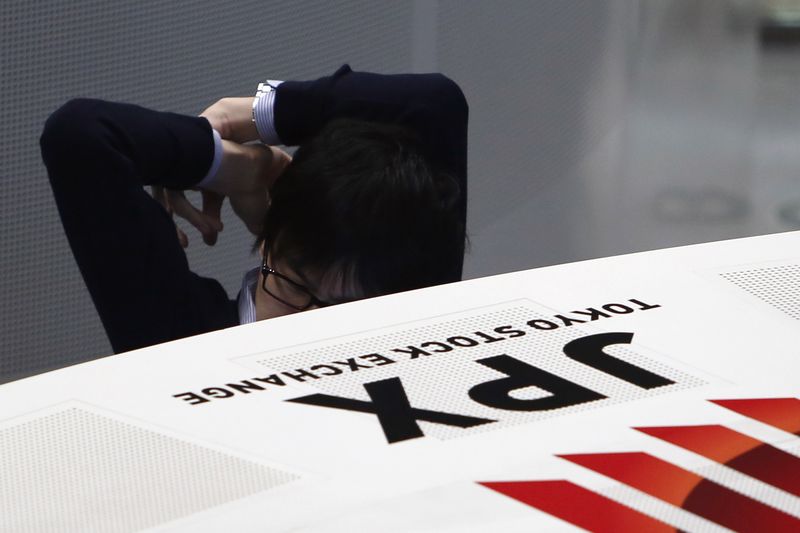 Japan stocks higher at close of trade; Nikkei 225 up 1.92%