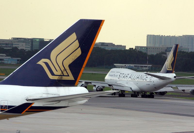 Singapore Airlines raises $600 million in U.S. dollar bond deal