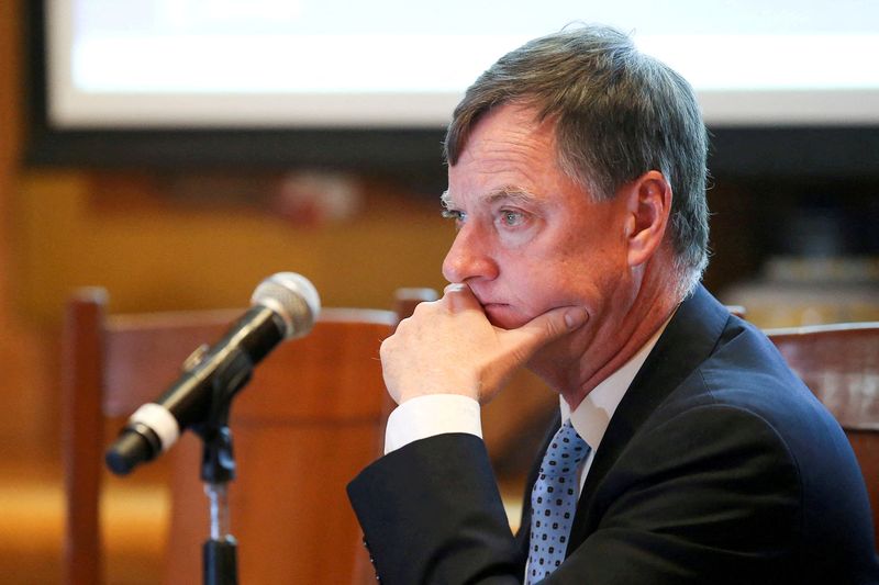 Fed's Evans: we need to be adjusting monetary policy